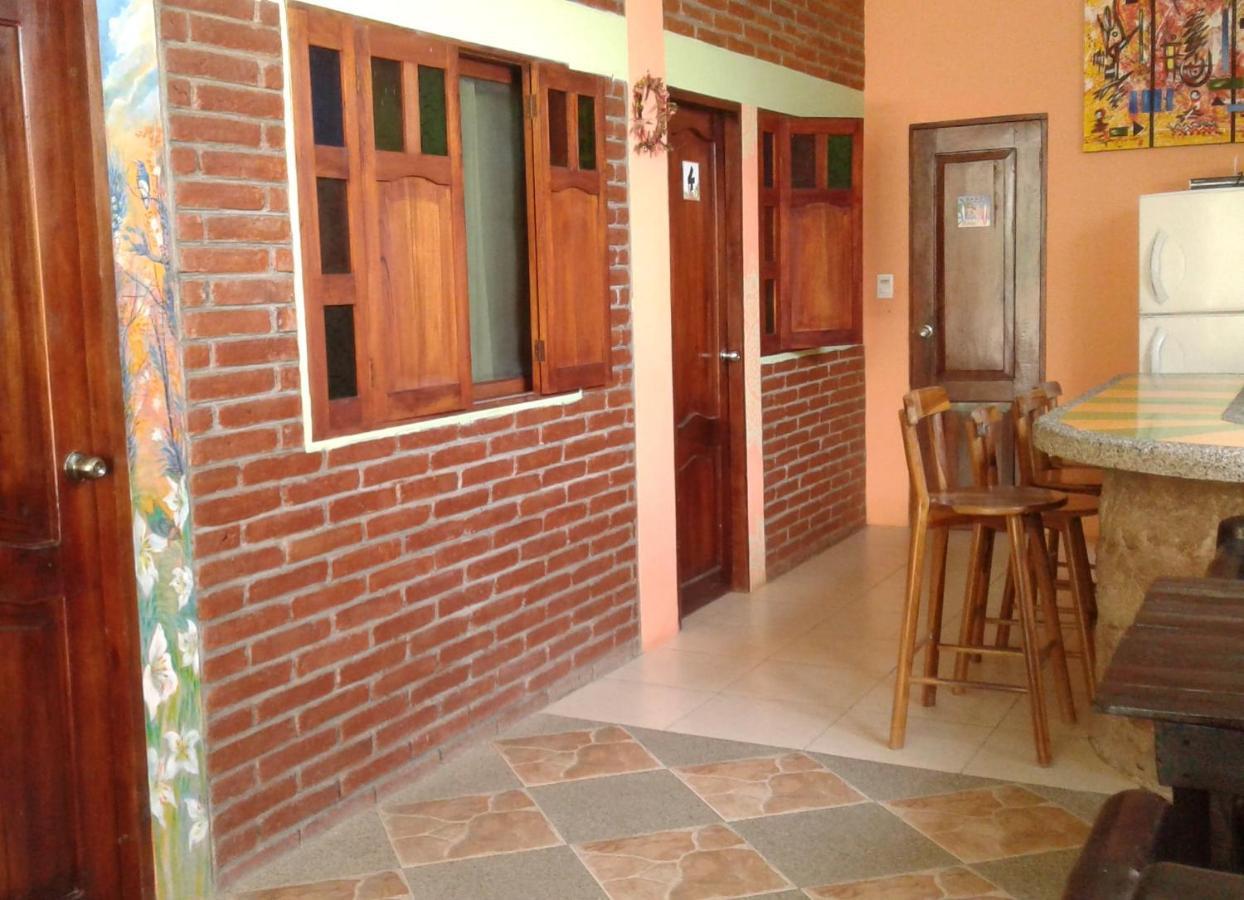 Hostal Casa Taisha Montañita المظهر الخارجي الصورة