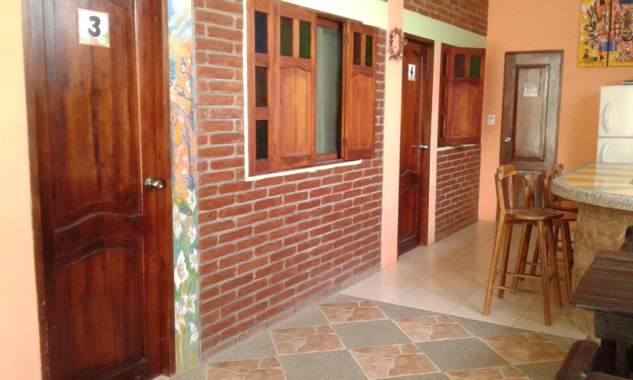 Hostal Casa Taisha Montañita المظهر الخارجي الصورة
