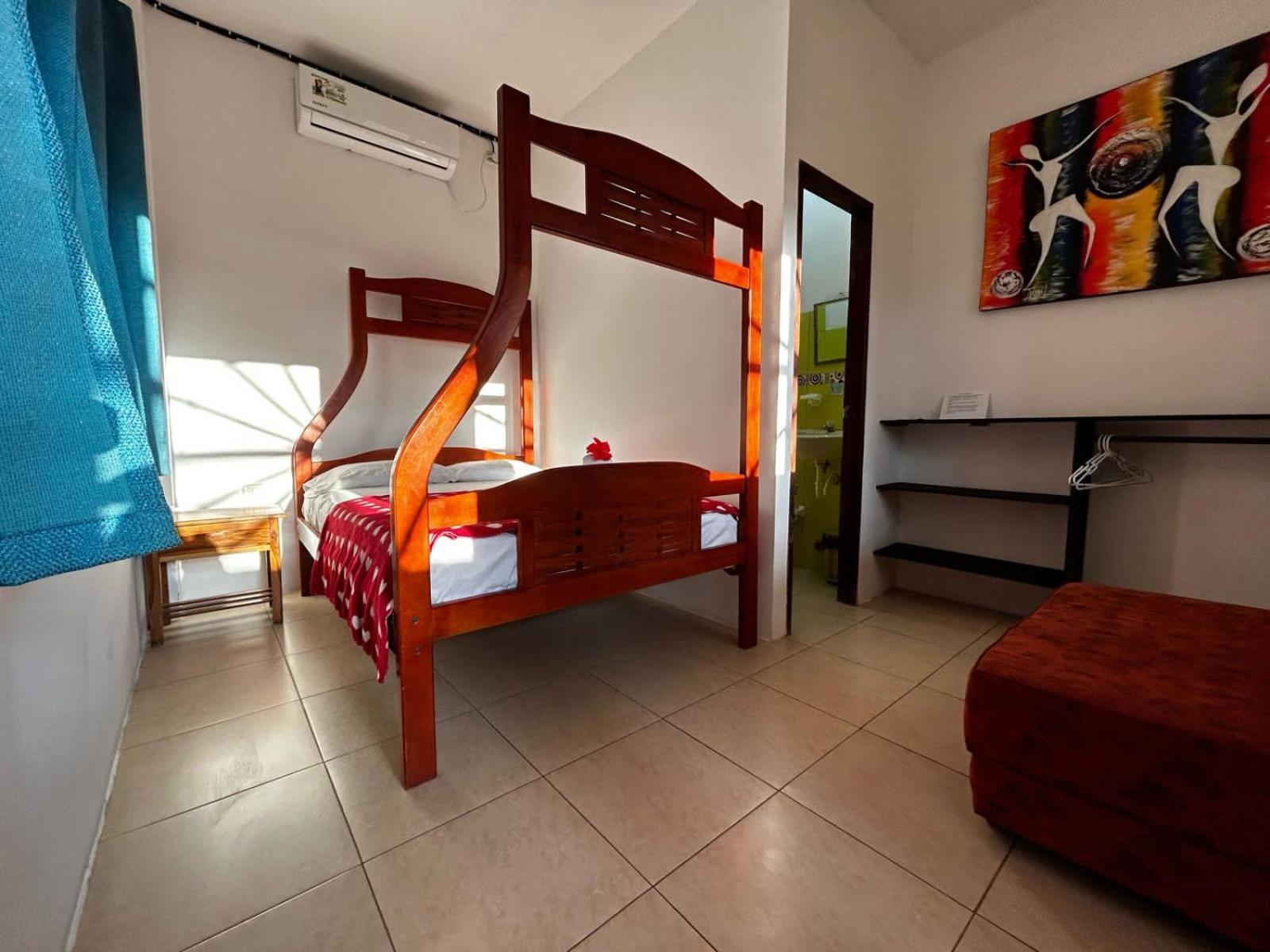 Hostal Casa Taisha Montañita المظهر الخارجي الصورة