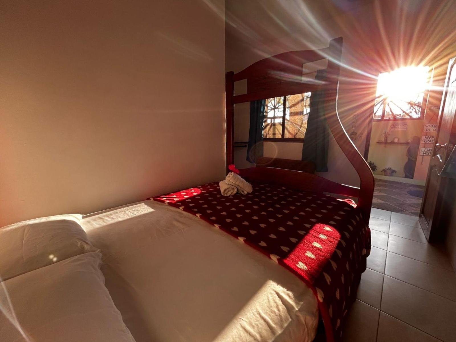 Hostal Casa Taisha Montañita المظهر الخارجي الصورة
