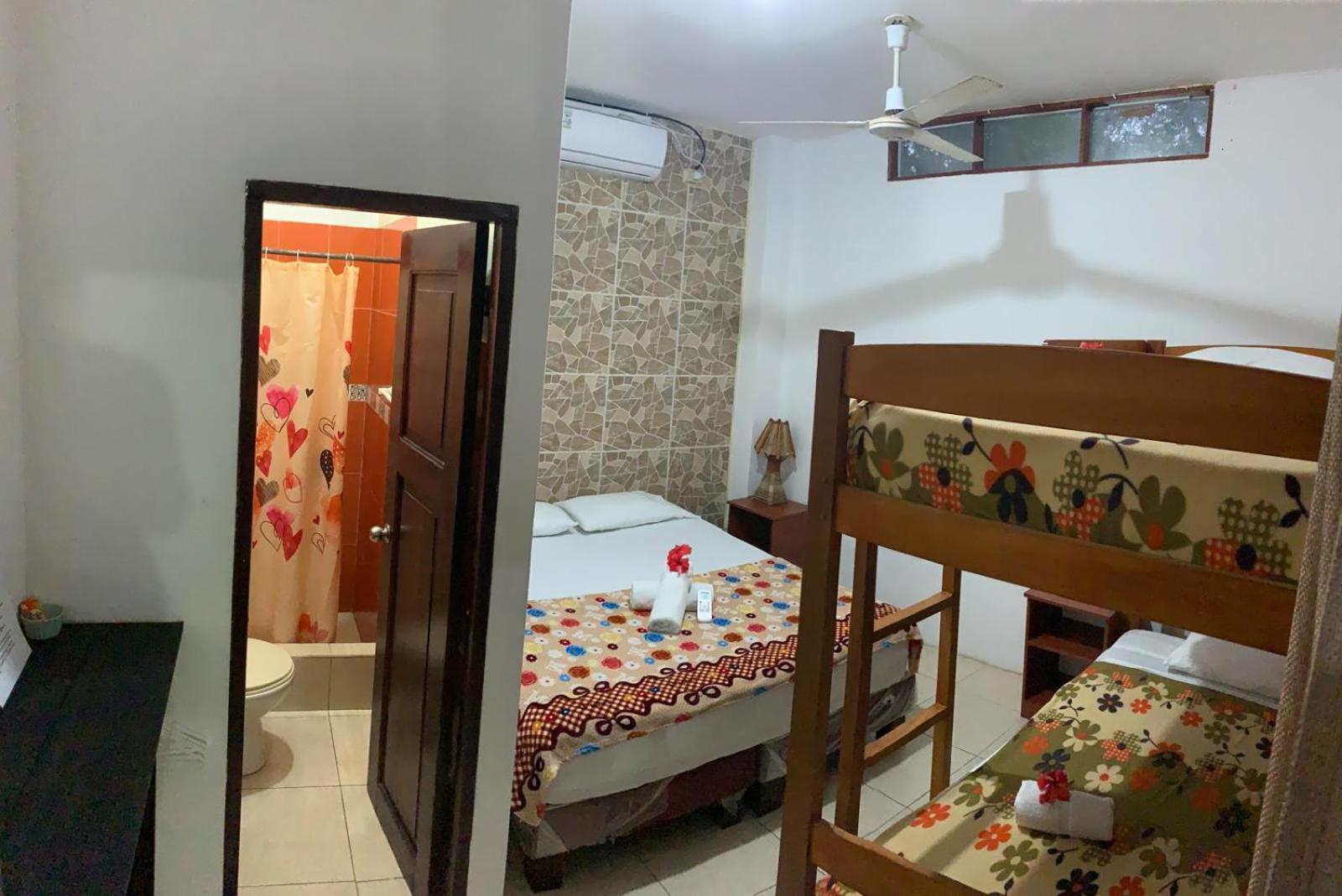 Hostal Casa Taisha Montañita المظهر الخارجي الصورة