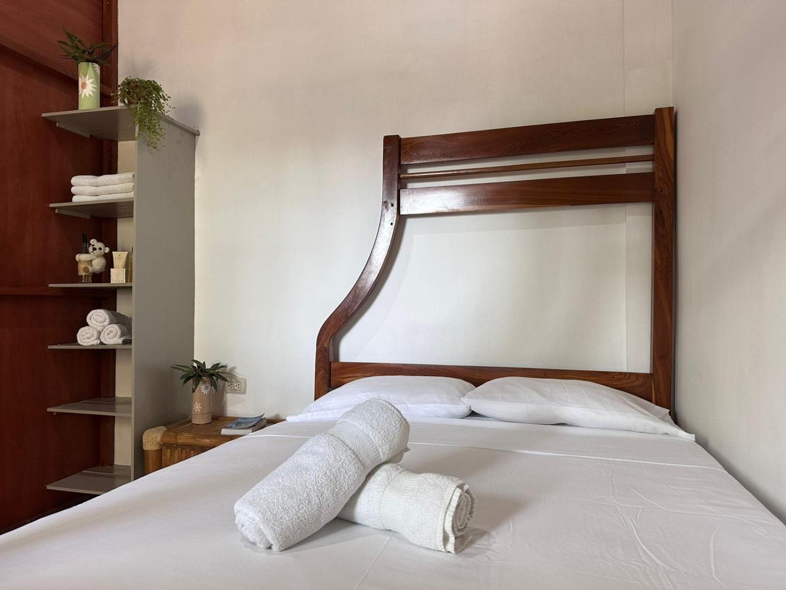 Hostal Casa Taisha Montañita المظهر الخارجي الصورة