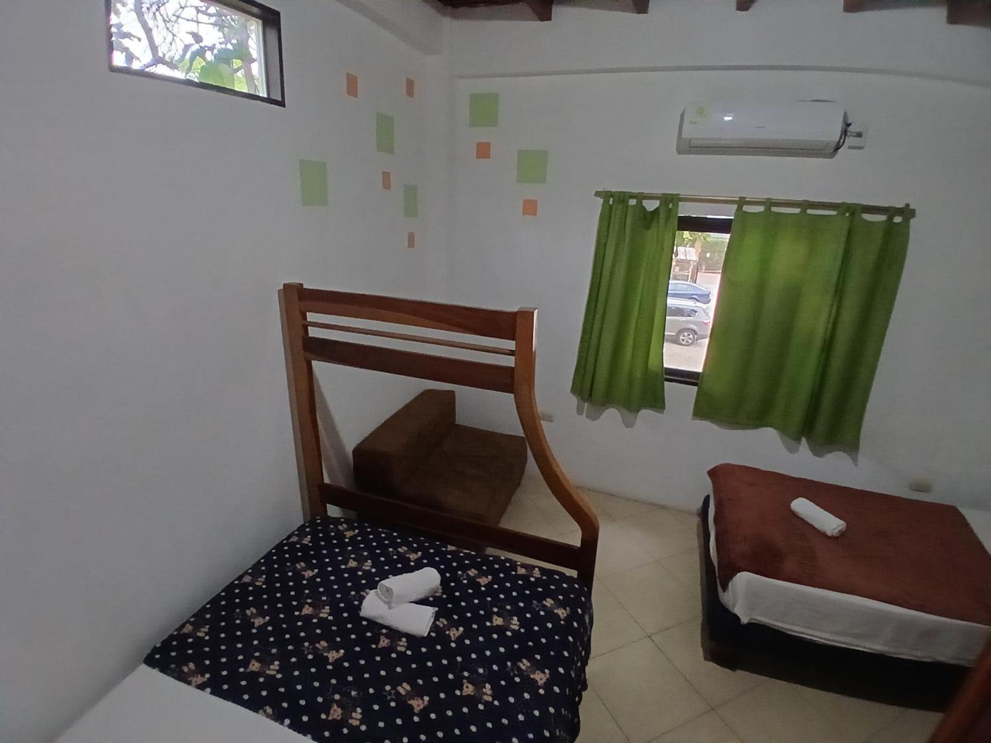 Hostal Casa Taisha Montañita المظهر الخارجي الصورة
